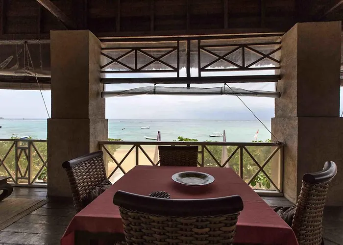 ゲストハウス Kainalu House