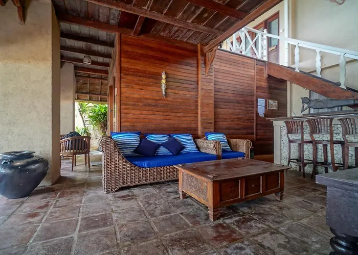 Kainalu House